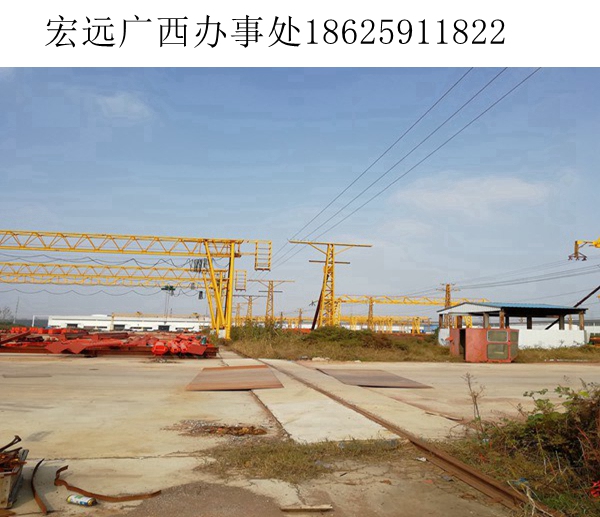 軌道龍門吊的設計有哪些特點？